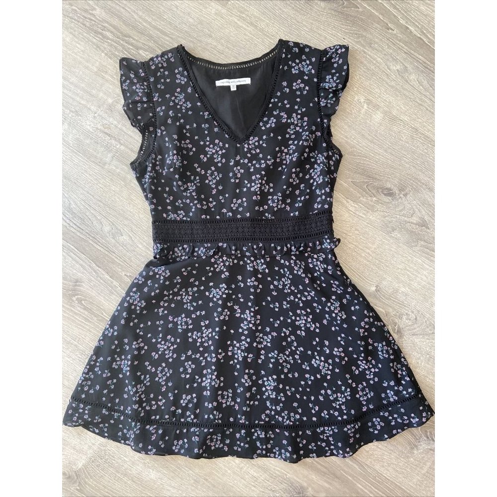 Cupcakes and Cashmere black floral dress size 10